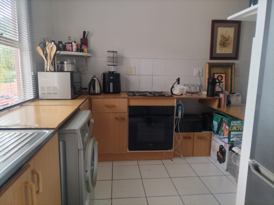 2 Bedroom Property for Sale in Safari Gardens North West